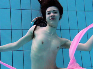 Roxalana Cheh  underwater mermaid